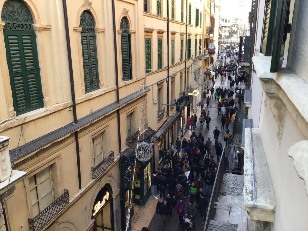A Due Passi Da Giulietta-Casa Capuleti Daire Verona Dış mekan fotoğraf